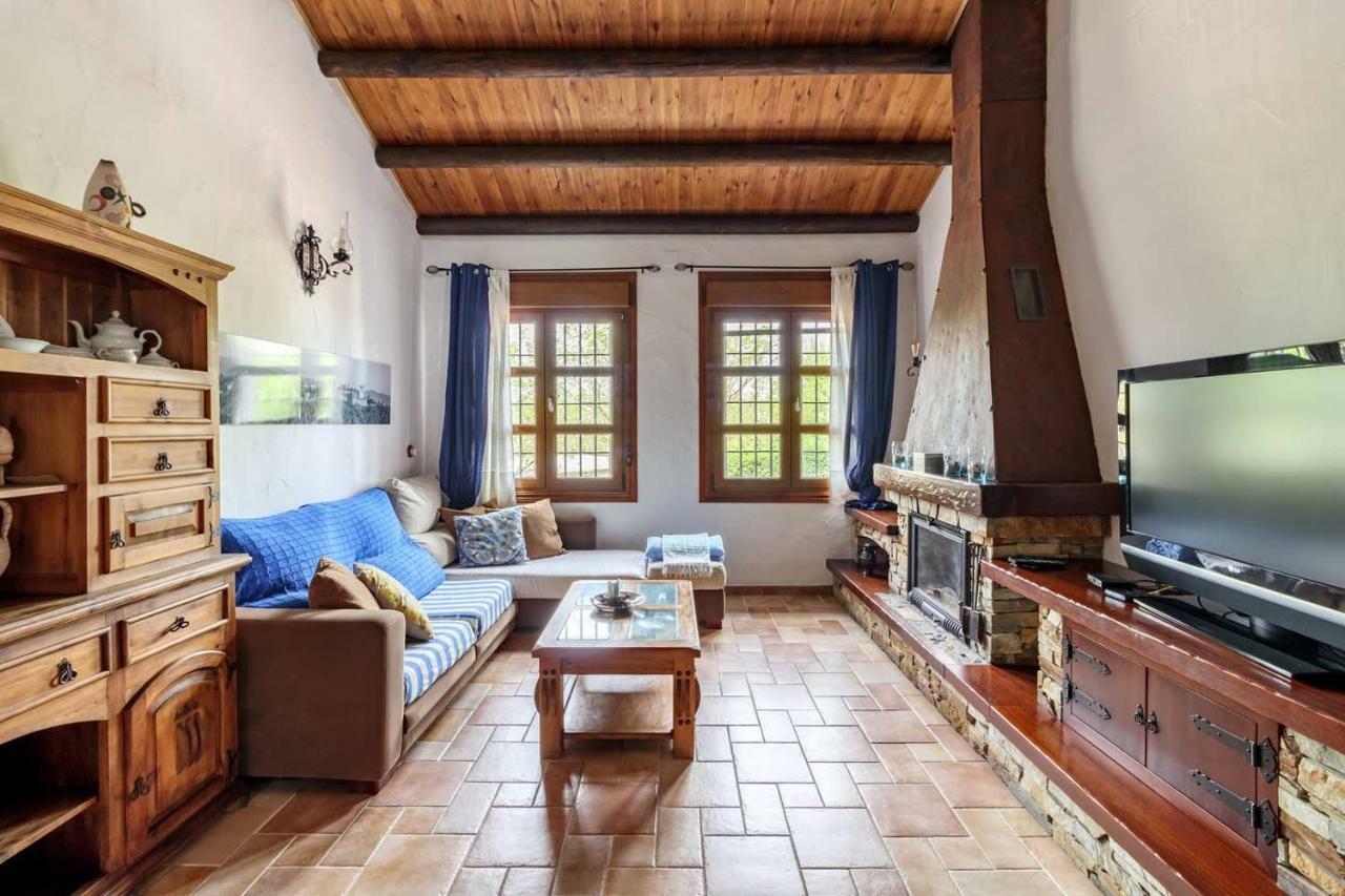 Encantadora Casa Con Piscina Privada Y Chimenea Padul Bagian luar foto